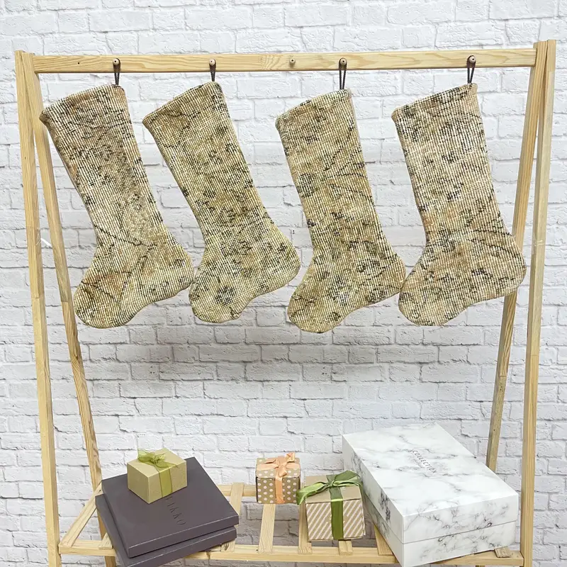 Medias de adornos navideños beige y marrón, medias navideñas de algodón