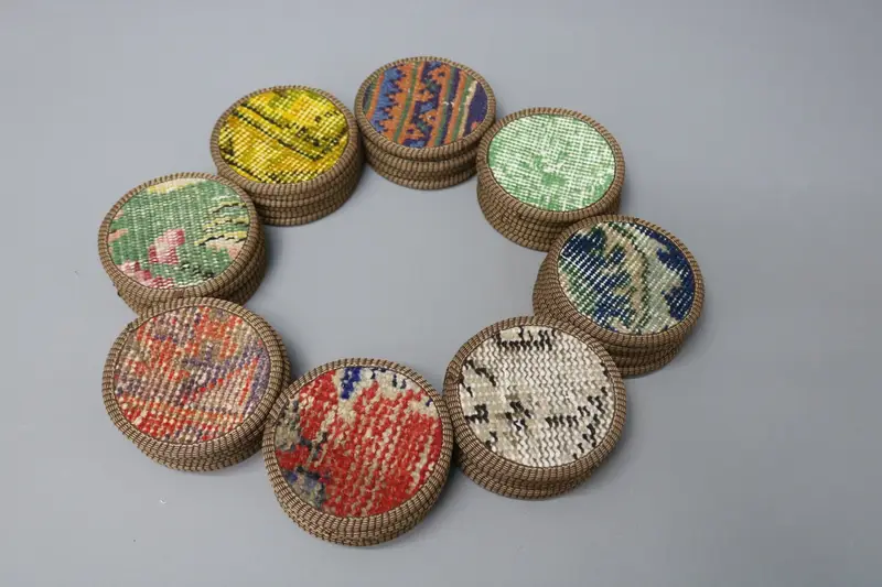 Runder Untersetzer mit böhmischem Muster, rutschfester Untersetzer aus Wolle und Leder