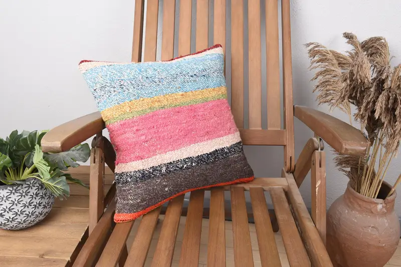 Kilim Pillow, 16x16 Pink Pillow, Crochet Pattern Pillow, Oriental Pillow, Turkish Pillow, Cushion Case, Vintage Kilim Throw Pillow - 1