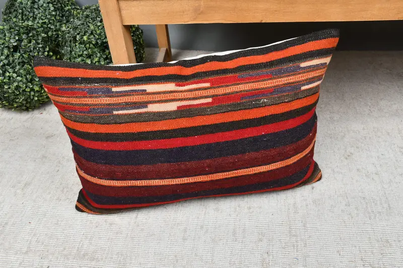 Pillow Case, Handmade Kilim Cushion, Boho Throw Cushion, Kilim Pillow Cover, 16x24 Red Cushion Case, Outdoor Throw Cushion Cover, Vintage Pillow - 7
