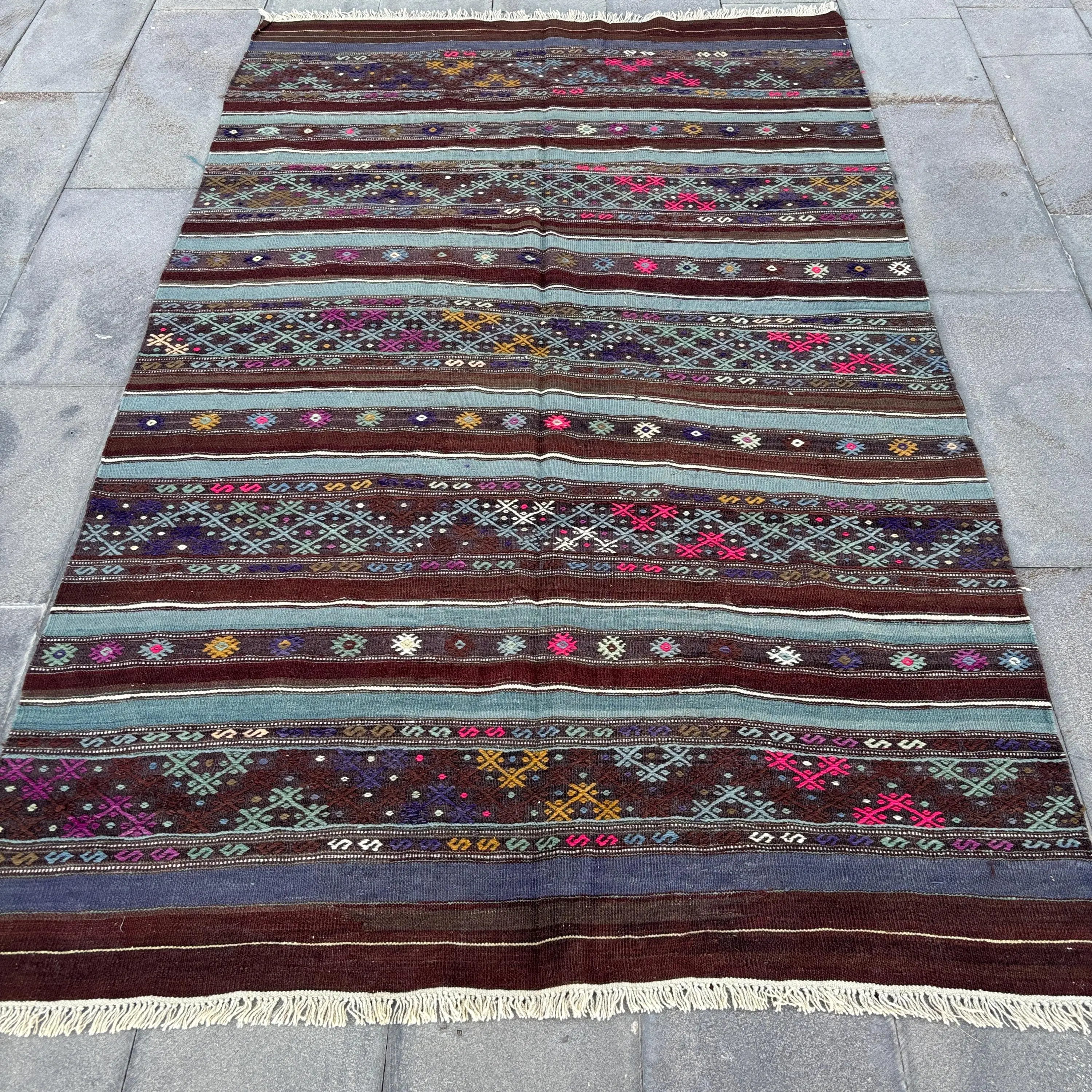 Türkischer Teppich 4,8 x 8,1 Fuß (146 x 248 cm), brauner abstrakter Vintage-Teppich - 1