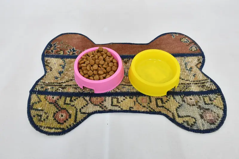 Orta Turuncu ve Bej Pamuklu Köpük Dolgulu Evcil Hayvan Matı, Evcil Hayvan Matı