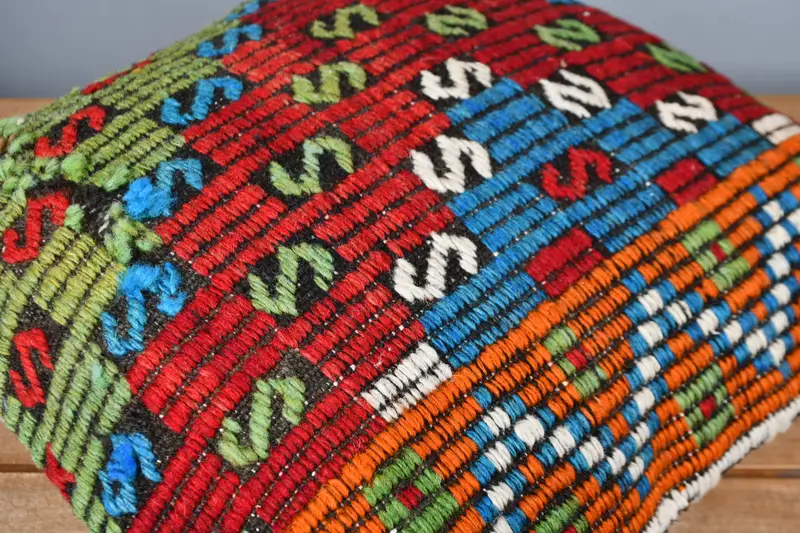 Vintage Kilim Pillow, Seat Cushion, Southwestern Cushion Cover, Cushion, 16x16 Red Pillow Sham, Handmade Kilim Cushion, Gift Pillow - 4