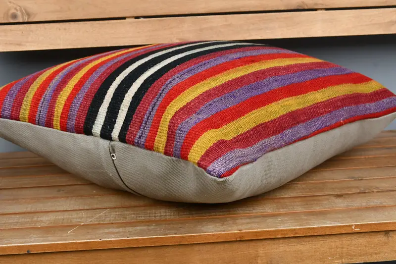 24x24 Red Cushion Cover, Handwoven Pillow Cover Pillow, Pillow, Kilim Pillow, Christmas Pillow Sham, Vintage Kilim Throw Pillow, Pillow for Couch - 3