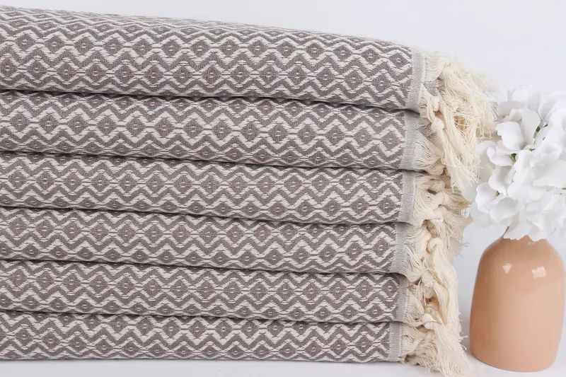 Absorbent Turkish peshtemal towel for beach use, Organic Turkish towel, Lightweight towel, 70x40 Cotton Diamond Towel, Xmas Gifts, Bridesmaid Gift - 3