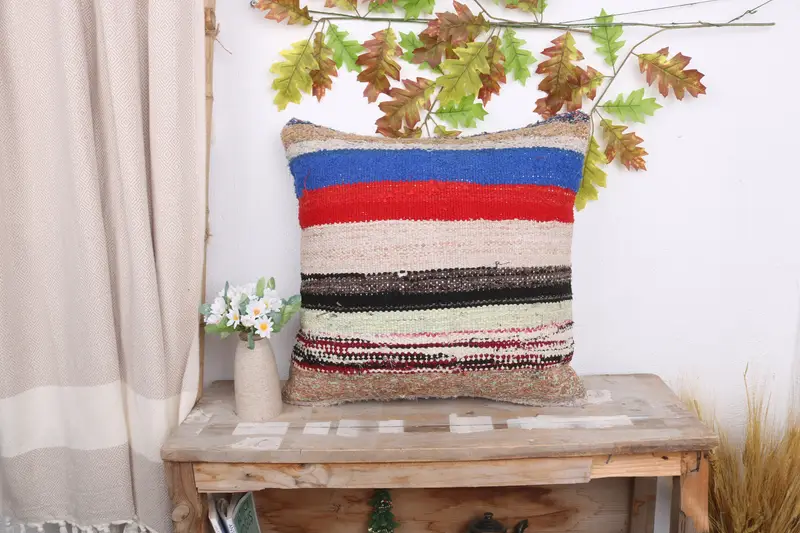 Pillow for Couch, Cushion Case, Retro Throw Cushion Case, Pillow for Sofa, Interior Designer Pillow, 20x20 White Pillow, Outdoor Patio Cushion Cover - 1