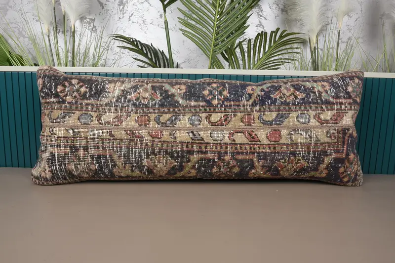 Handgefertigtes Patchwork-Wurfkissen in Blau und Beige, Vintage-Rechteckkissen