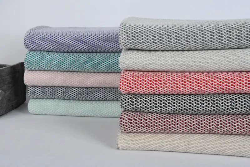 Hochzeitsgeschenk, personalisiertes Handtuch, Hochzeitsbevorzugungen, 44x24 Baumwollpolka Dot -Handtuch, Geschenke für ihn, Hochzeitsgeschenk für Braut, bester Freund Hochzeitsgeschenk - 2