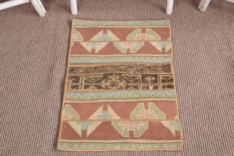 1,5x2,5 ft türkischer Teppich, kleiner Vintage Teppich, braun grüner marokkanischer Teppich - 1