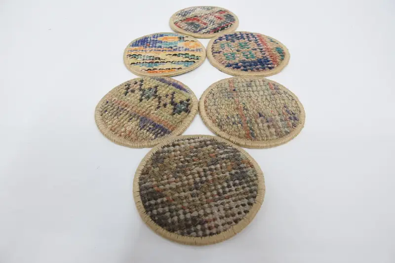 Zarif Bej ve Bronz Bardak Altlığı, Dayanıklı Yuvarlak Bardak Altlığı