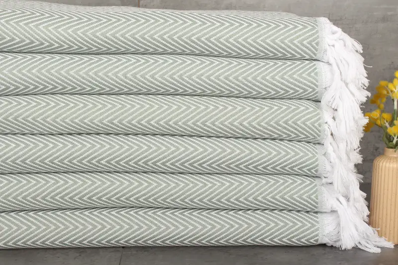 Olive Green Cotton Chevron Throw Twin Size, 79x95 Inches