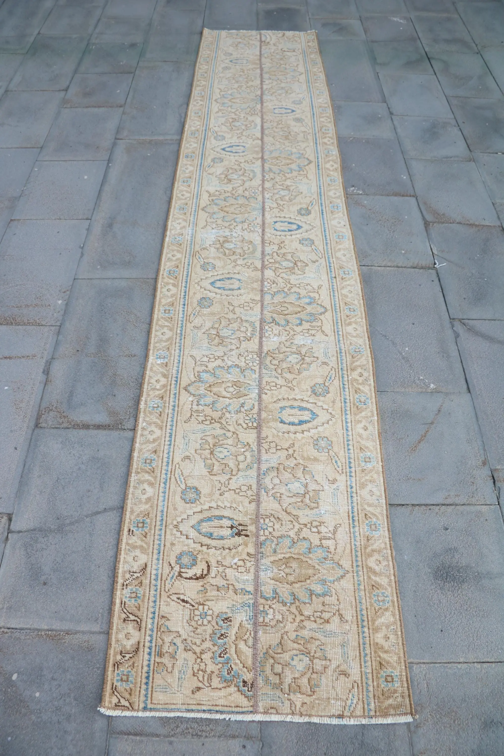Türkischer 2,1x10,6 ft Läuferteppich, Vintage Teppich, brauner Polka Dot Teppich - 1