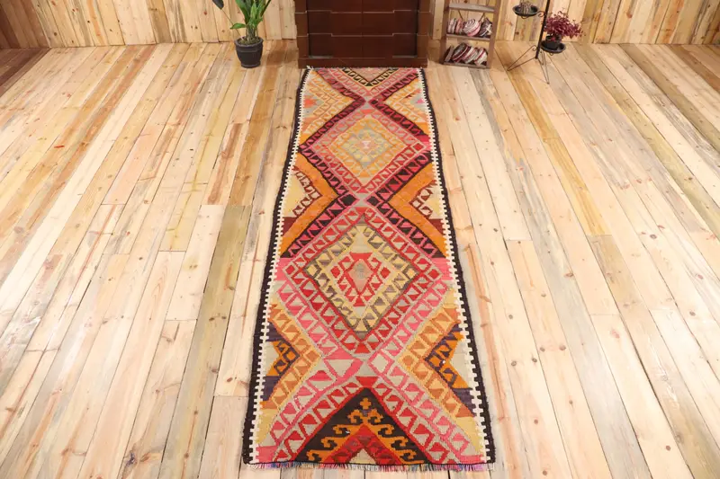 Alfombra turca, alfombra vintage corredor de 2,9x10,2 pies, alfombra con bordes amarillos rojos Kilim - 1