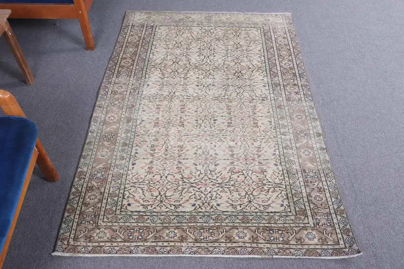 3,6x5,4 ft türkischer Vintage Teppich, Akzentteppich, Oushak brauner Wollteppich - 1
