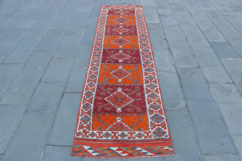 Türk Yolluk Halısı 2.6x10.4 ft, Kırmızı Güneybatı Vintage Yün Halı - 1