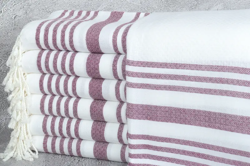 Plaj Havlusu Monogram Kişiye Özel Hediye Bordo Çizgili, 40x71 İnç