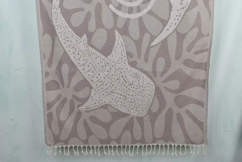 Beach Size Towel, Organic Cotton Towel, Beach Towel Gift, Turkish beach towel, Peshtemal, Sand-free towel, 70x40 Cotton Whale Design Towel - 1