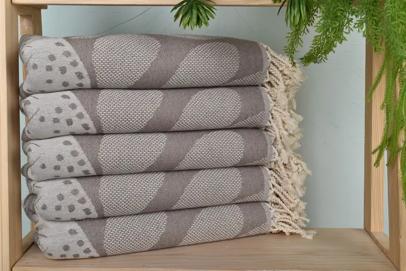 Beach Size Towel, Organic Cotton Towel, Beach Towel Gift, Turkish beach towel, Peshtemal, Sand-free towel, 70x40 Cotton Whale Design Towel - 2