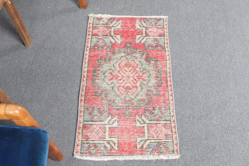 Vintage Türk Halısı, 1.5x2.7 ft Oushak Halı, Kırmızı Masif Yün Halı - 1