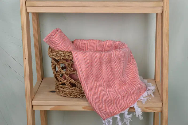 Bridesmaid Favors, Personalized Hand Towel, Valentine Day Gift For Her, Bridesmaid Gifts, Monogram Hand Towel, 36x18 Cotton Herringbone Towel - 4