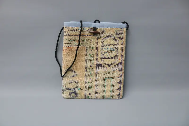 Bolso Kilim Art Déco con correa ajustable, bolso bandolera de lana