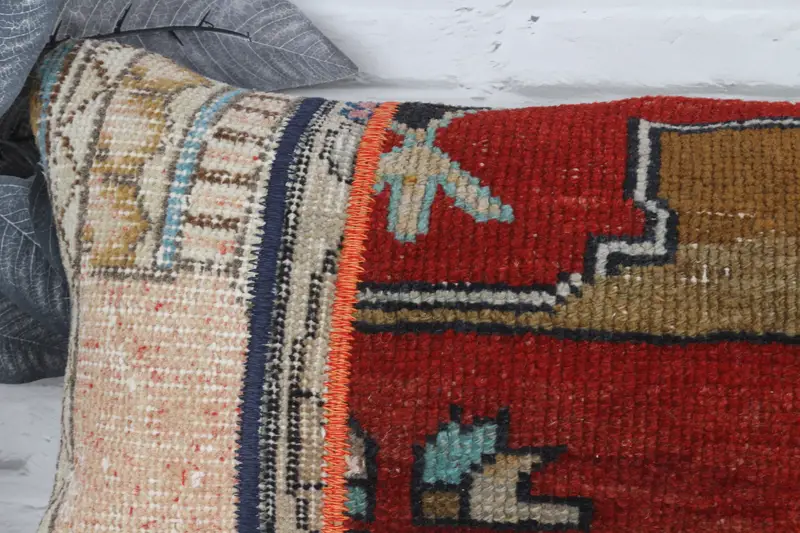 Toss Pillow Cover, Vintage Kilim Throw Pillow, Ethnical Kilim Rug Pillow, One Of A Kind Cushion Cover, Pillow, Kilim Pillow Cover, 12x24 Red Pillow - 2