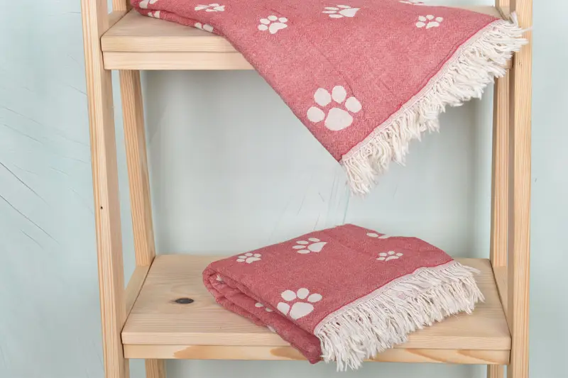 Handwoven Turkish Towel, Merry Christmas Gifts, Turkish beach towel, Personalized Beach Towel, Bridesmaid Gifts, 70x36 Cotton Paw Design Towel - 6