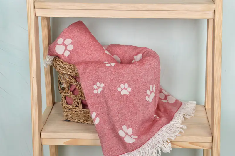 Handwoven Turkish Towel, Merry Christmas Gifts, Turkish beach towel, Personalized Beach Towel, Bridesmaid Gifts, 70x36 Cotton Paw Design Towel - 5