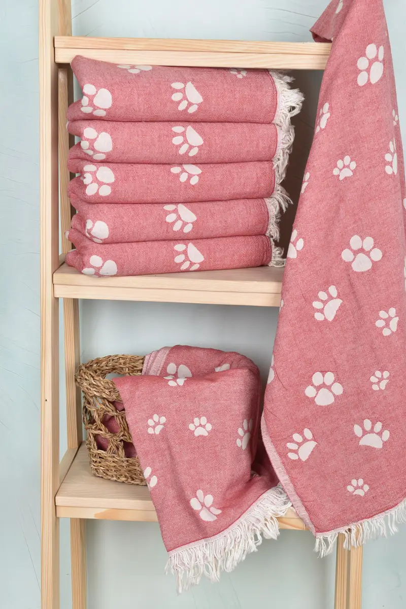 Handwoven Turkish Towel, Merry Christmas Gifts, Turkish beach towel, Personalized Beach Towel, Bridesmaid Gifts, 70x36 Cotton Paw Design Towel - 4