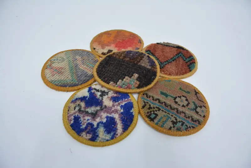 Posavasos azules y rojos, juego de posavasos duradero y elegante.