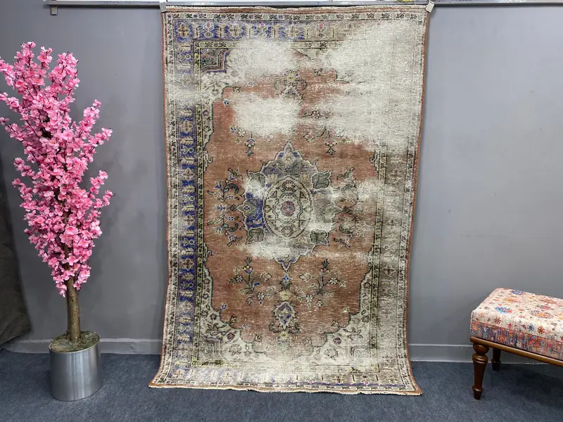 Canlı Turuncu Soyut Halı, 4,6x7 ft Bej Vurgulu