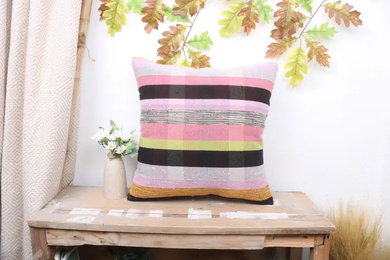 Traditional Pillow Sham, Cozy Throw Pillow Case, Home Decor Pillow, 18x18 Pink Pillow Case, Pillow Sham, Kilim Pillow Cover, Kilim Pillow - 1