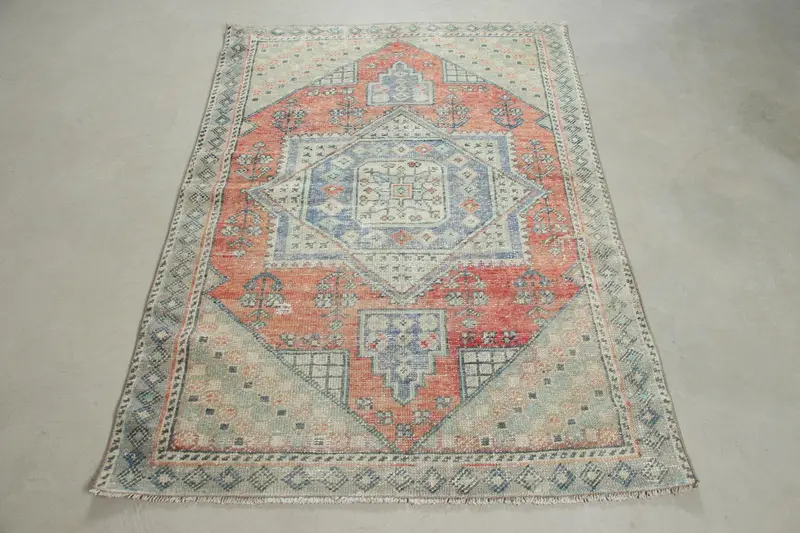 Alfombra floral verde y roja, decoración elegante de 4x5,6 pies