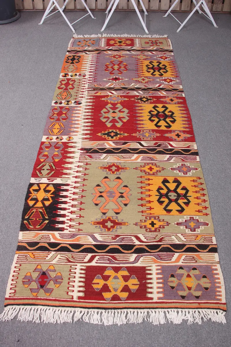 El Yapımı Yeşil ve Kırmızı Halı, 2,9x7,3 ft Hayvan Baskı