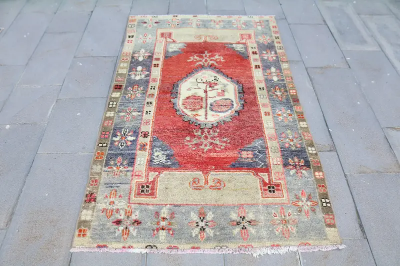 Vintage Oushak Accent Rug 3.6x5.9 ft (110x179 cm), Turkish Red Floral Rug - 1