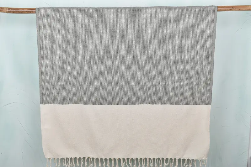 Handmade Khaki Green Cotton Towel Zig Zag, 36x71 Inches