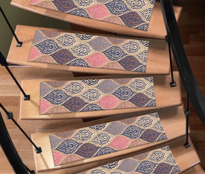 Geometrik Desenli Merdiven Halısı, Yumuşak Tonlarda Baskılı Halı, Trendy Boho