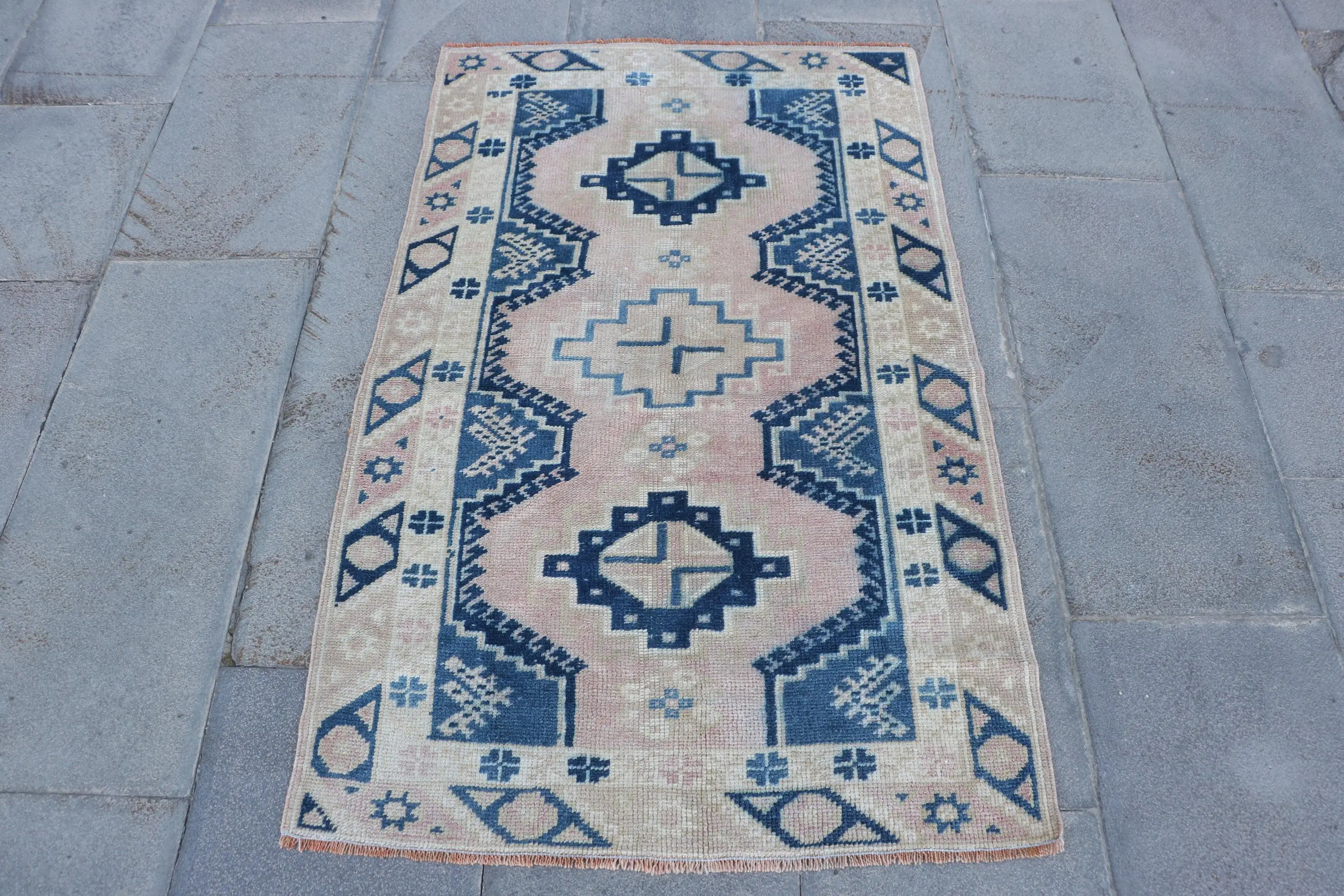 Vintage 2.5x4 ft Rug, Turkish Rug, Blue Floral Rug Wool - 1