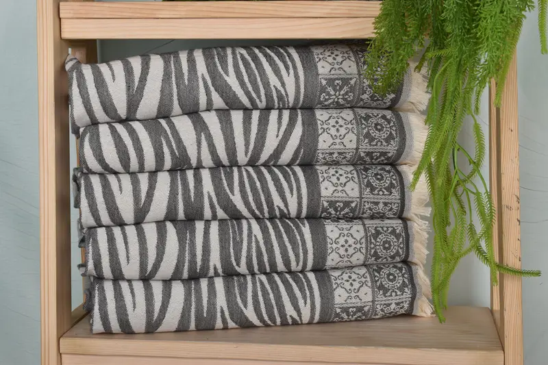 Turkish Towel Hand Towel, 28x20 Cotton Striped Towel, Home Decor Gifts, Wedding Day Gift For Bride, Xmas Gifts, Custom Hand Towel, Bathroom Towels - 1