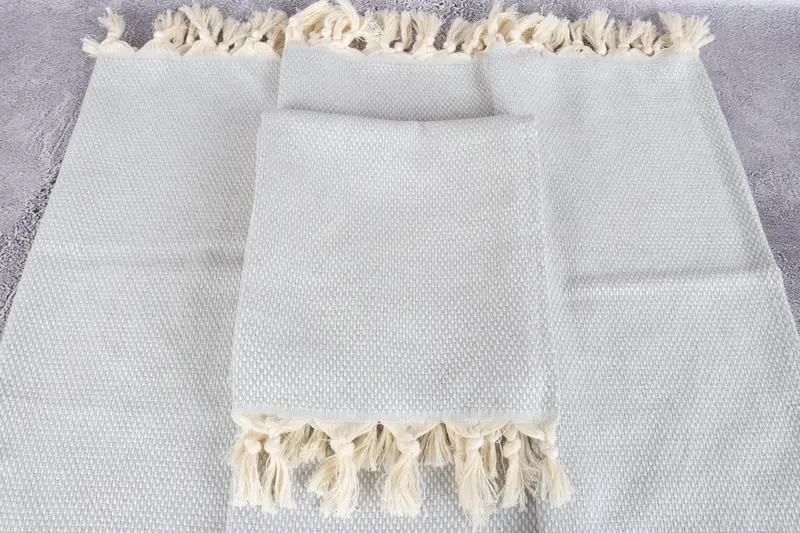 Small Bath Towels, Personalized Kitchen Towel, Beach Wedding Favor, Unique Gift, Gym Towel, 40x18 Cotton Polka Dot Towel, Wedding Favors - 4