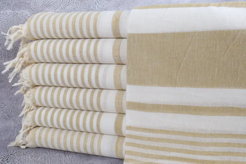 Best lightweight Turkish towel for travel USA, Bridal Shower Favor, 70x40 Cotton Striped Towel, Summer Gift, Soft towel, Home Decor Gifts - 1