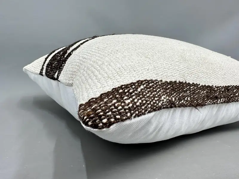 24x24 White Cushion, Antique Pillows, Vintage Kilim Throw Pillow, Square Throw Pillow Case, Handmade Kilim Cushion, Pillow Sham, Bright Cushion Case - 6