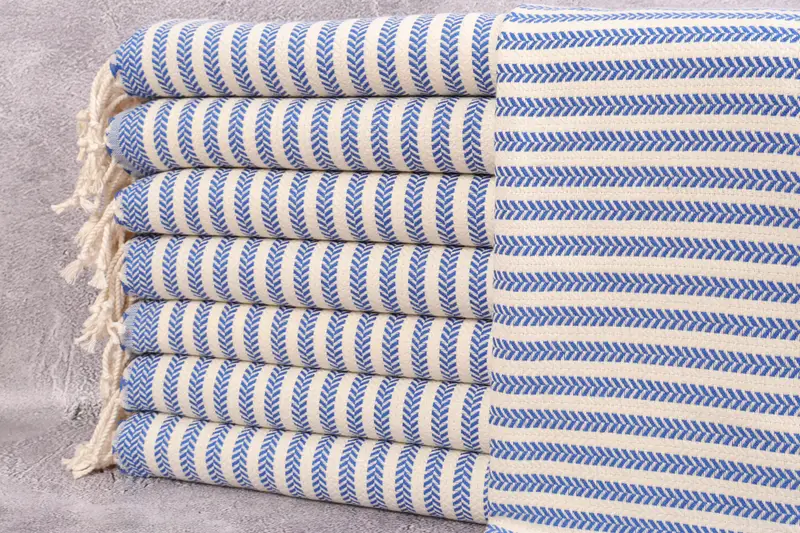 Personalized Hand Towel, Wedding Gift, 40x18 Cotton Chevron Towel, Holiday Towel, Custom Gifts, Summer Gift, Personalized Gifts, Decorative Towel - 1