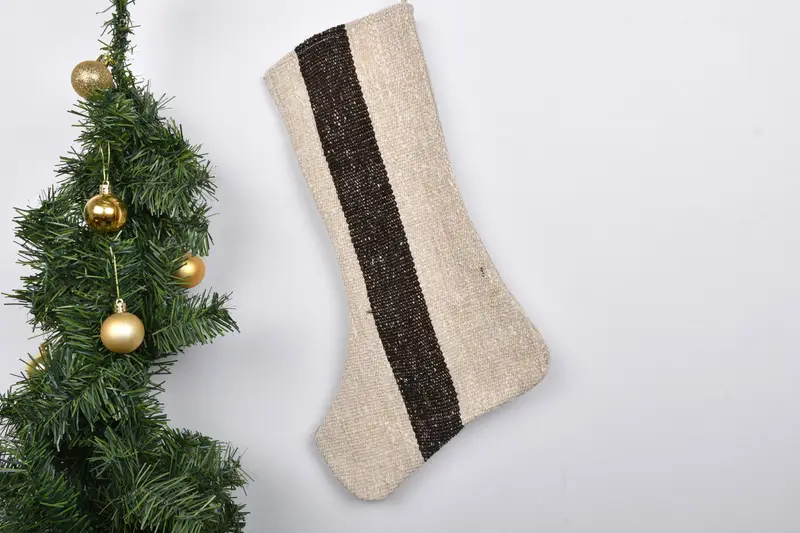 Patrón de adornos navideños festivos, calcetín navideño de 7 pulgadas de ancho