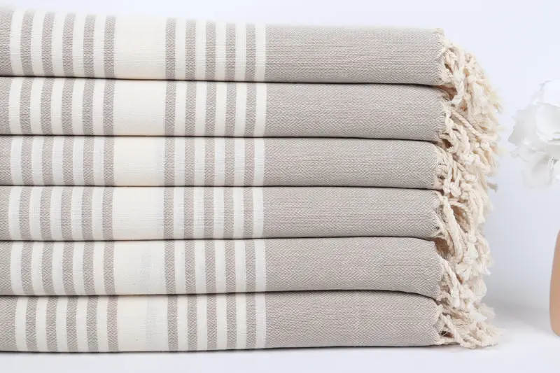 Beach Towel Monogram, Thin towel, Housewarming Gift, Summer Gift, Girls Weekend Getaways Gifts, Beach Theme Wedding Gift, Customized Towels - 3