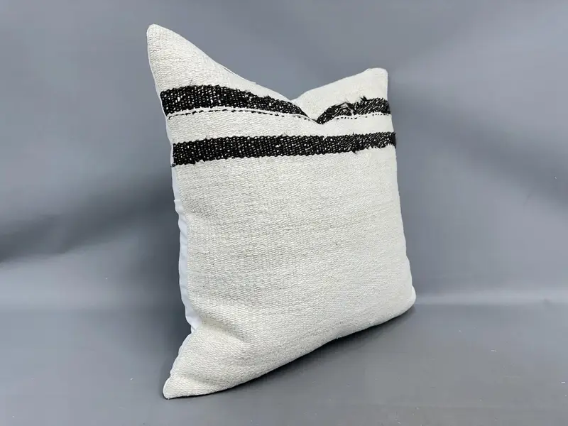 24x24 White Pillow Case, Vintage Pillow, Handmade Rug Seat Cushion Cover, Gift Pillow, Handmade Kilim Cushion, Cushion Cover - 2