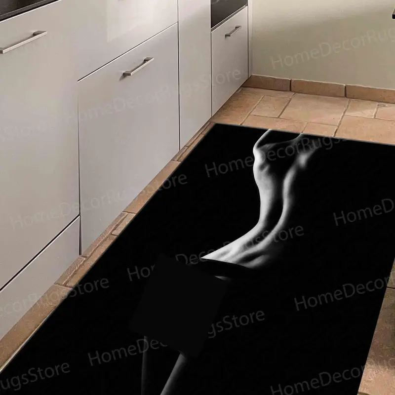 官能的な女性のプリントラグ: あなたの空間にモダンアートを