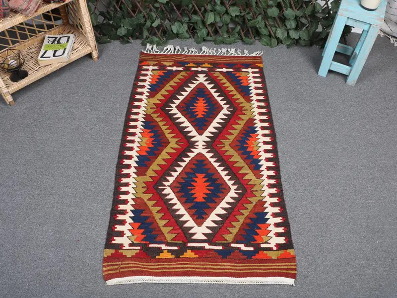 Purple & Red Check Rug, 2.2x3.8 ft Elegant Decor