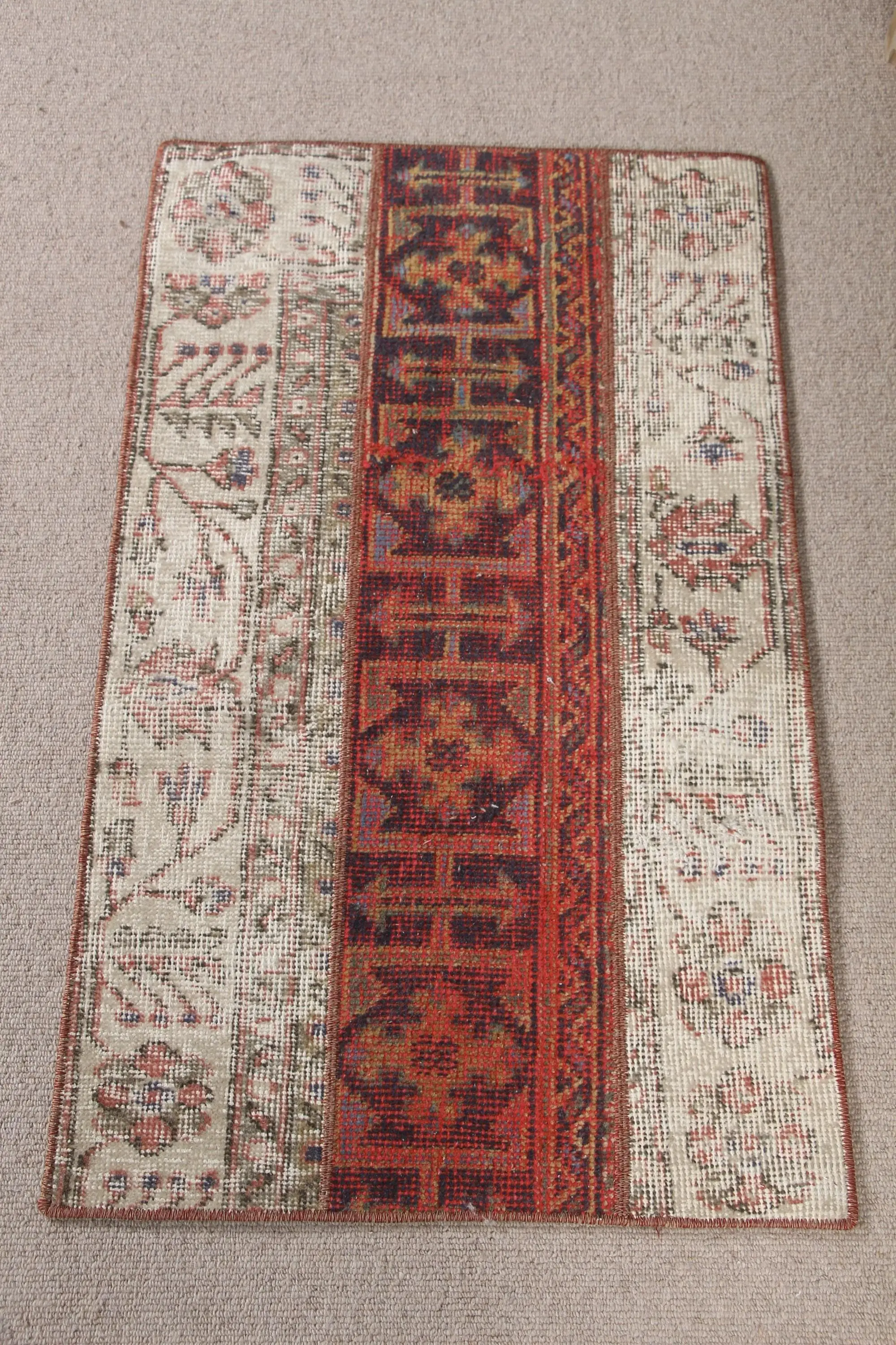 1,9x3,2 ft Teppich, türkischer Vintage-Teppich, rot-blauer marokkanischer Teppich - 1