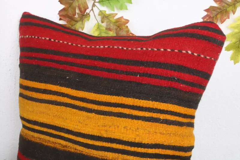 Pillow Cover, Vintage Pillow, Couch Cushion Case, Throw Kilim Pillow, Boho Pillow Sham Cover, Anatolian Cushion Cover, 20x20 Red Cushion Cover - 5